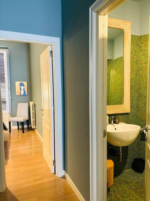 Apartamento 4 Seasons Signorile Bari Exterior foto